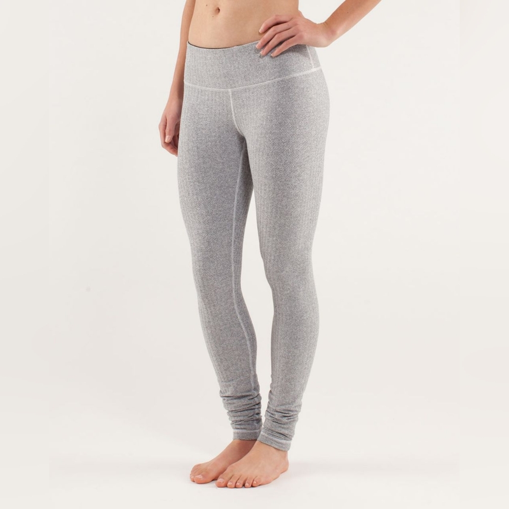 Lululemon White Black Herringbone Wunder Under Pant